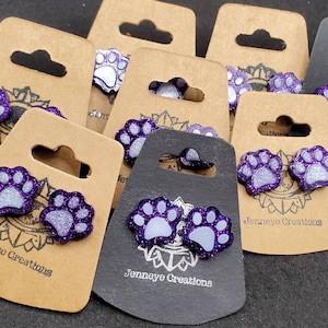 Hypoallergenic Paw stud earrings
