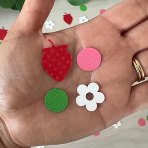 Confetti Blanket in Berry