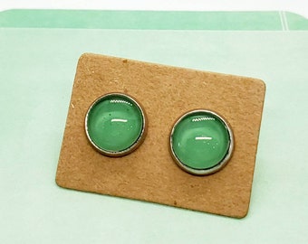 Sea Green Stud Earrings / Light Green Earring Studs / Hypoallergenic Earring