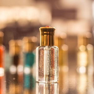 Chocolat Noir perfume oil - long lasting unisex vegan fragrance