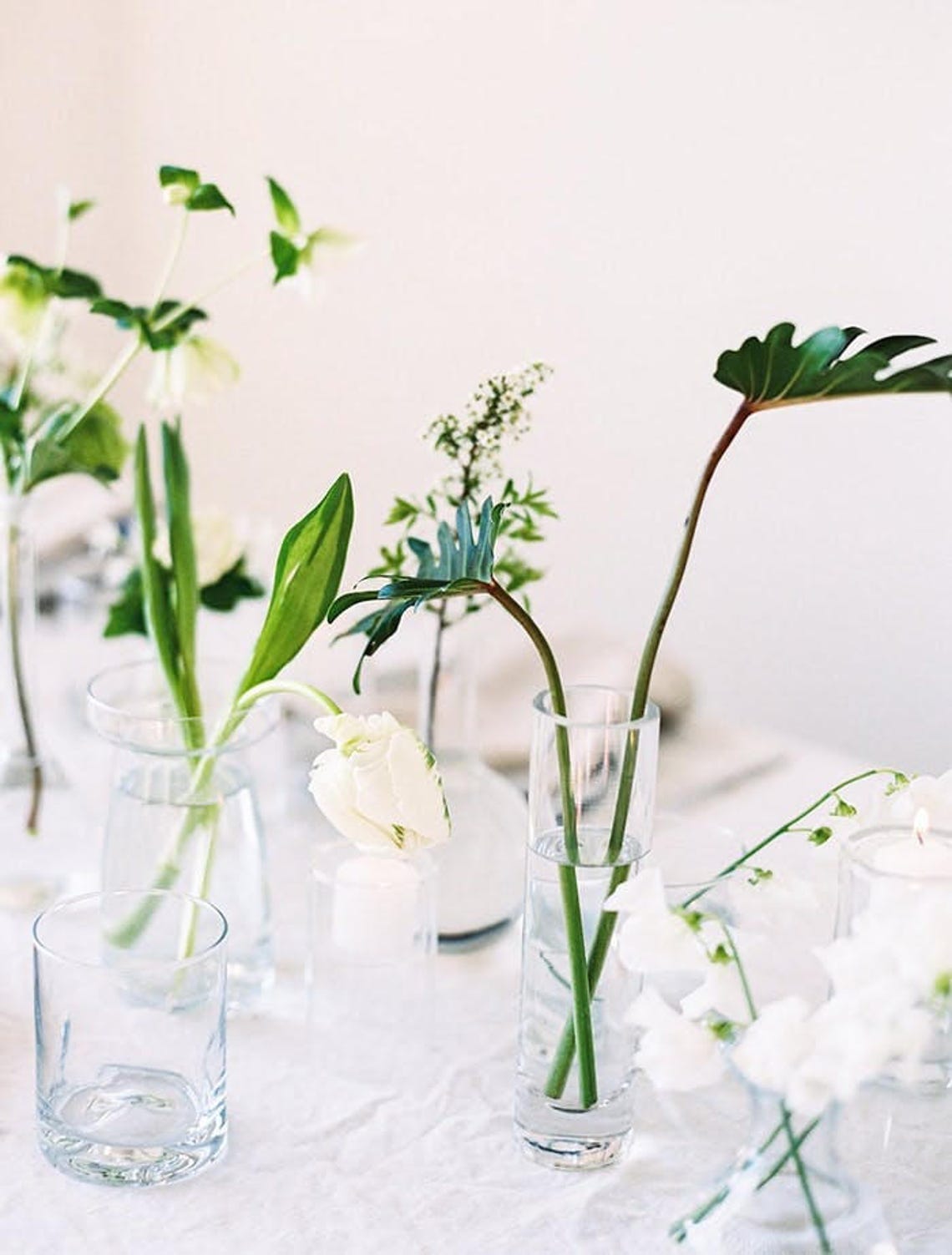 Green Centerpiece, Flowers,table Arrangement, Minimalist Photograph ...