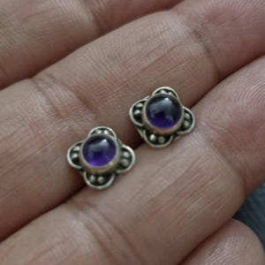 Amethyst stud earrings, Amethyst, Floral Earrings, Sterling silver, stone earrings, gift for her, purple earrings, 925, Gift for him