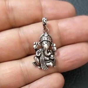 Ganesha Pendant, Hindu God pendant, Sterling Silver, Shiva's Son pendant, Lord Ganesh, Indian God Charm, Auspicious pendant, Elephant God,