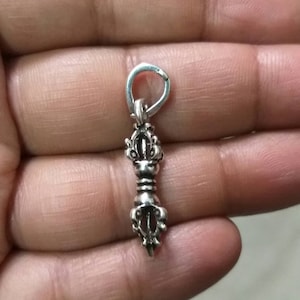 Sterling Silver pendant, Vajra Dorje Thunderbolt Charm Pendant, Buddhist Hindu Symbol, Nepal Jewelry, Yoga Jewelry, Protection Amulet