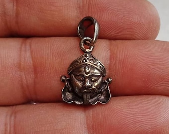 Kali Pendant, Sterling Silver, Hindu Goddess, Maa Durga Chamunda Kaali, Kali with tongue out, 925, maa, Durga, Kalika