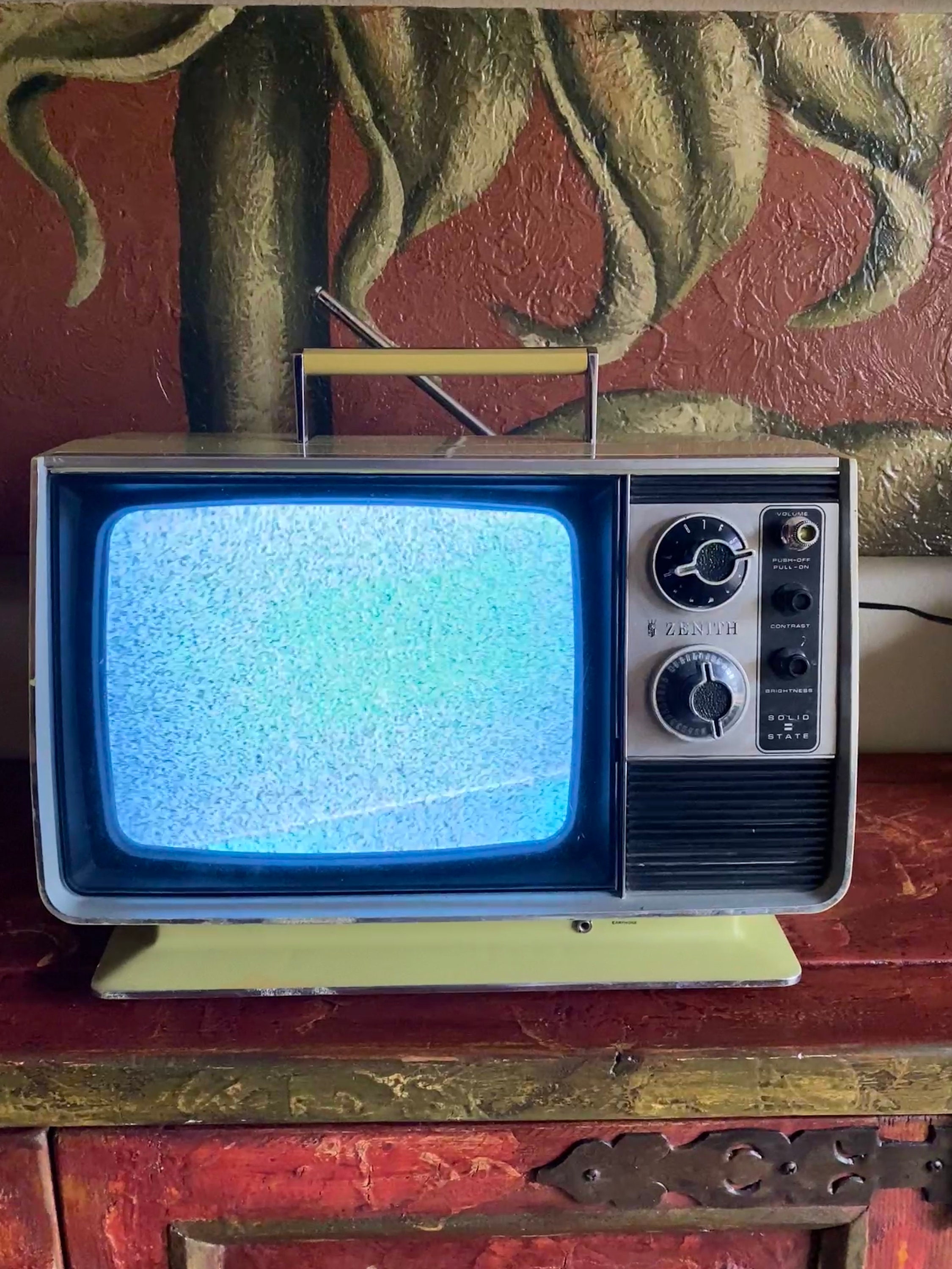 テレビ Vintage Toshiba Blackstripe TV 9