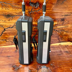 PAIRE TALKIE WALKIE Anciens vintage années 70 de marque Sanyo. EUR 29,99 - PicClick FR