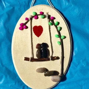 A valentine cute and beautiful pebble art picture