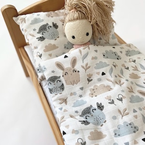 Ropa de cama de muselina para muñecas: estampado de conejo y búho - Tamaño IKEA Duktig