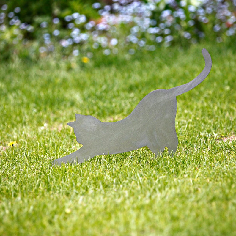 Rusty Metal Cat Mizia Garden Outdoor Ornament for Cat Lovers Garden