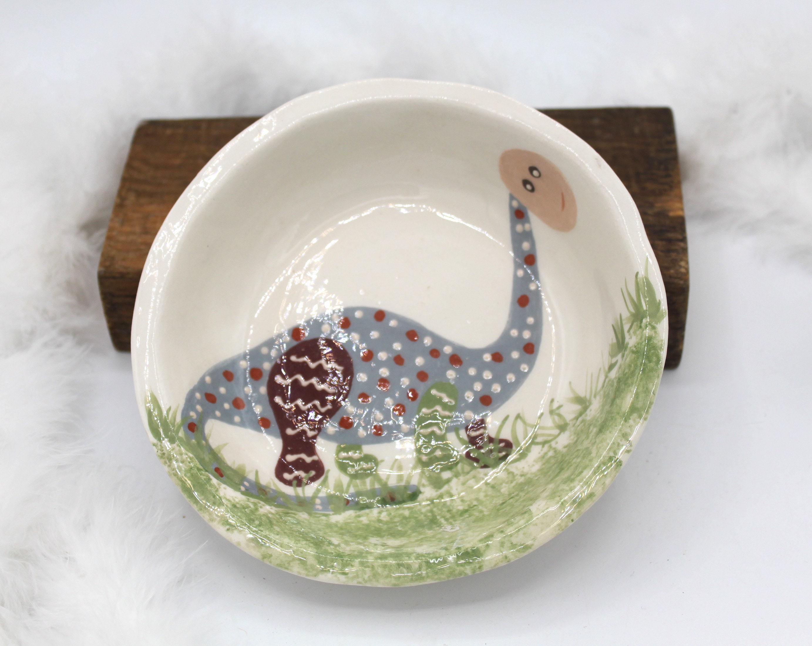 Assiette Coupelle Dinosaure Diplodocus Pour Enfant ou Bébé en Céramique Artisanale