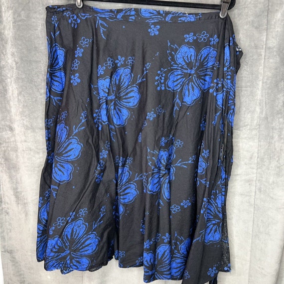 Vintage Wrap Skirt Cotton Black Floral Hibiscus 9… - image 4