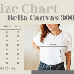以下が含まれることがあります： Bella Canvas 3001 Tシャツのサイズチャート。XSから4XLまでのサイズと、長さと幅のインチ単位での測定値が表示されています。白いTシャツを着た人がいます。「Size Chart」と「Bella Canvas 3001」の文字が上部にあります。