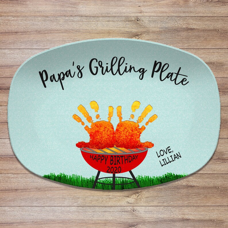 papa's grilling plate, happy birthday, custom handprint artwork, children's names listed on the sides