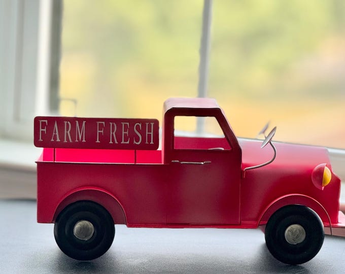 Red Vintage Truck ~ Table Top Decor ~ Farmhouse Decor ~ Vintage Metal ...