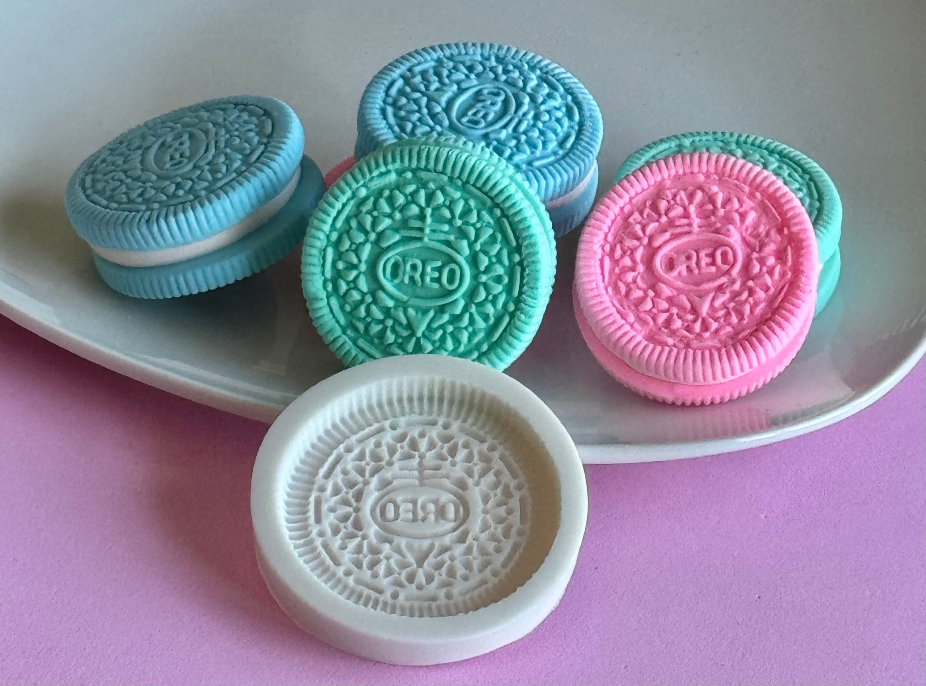 CANDY MOLD – Cookie – mini oreo 1 1/4″ – Cake Connection