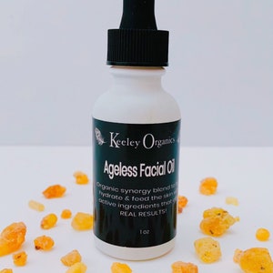 Organic Ageless Facial Oil: Unique Synergy Blend to Firm, Hydrate & Brighten-TOP SELLER!!!