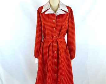 Vintage 70s Swiss Dot Dress Button House Dress M