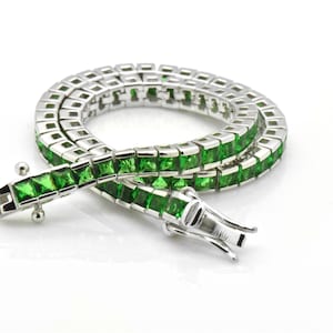 925 Sterling Silber Frauen Schmuck Lünette Set Princess Cut CZ Smaragd | Juli Jubiläum Grün Smaragd Schiebeverschluss Tennis Armband
