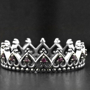 Feine 925 Sterling Silber Frauen Antike Vintage klassischen Stil Milgrain Runde geschnitten rosa Sim Saphir stapelbar Ewigkeit Ring Krone Herzen Band