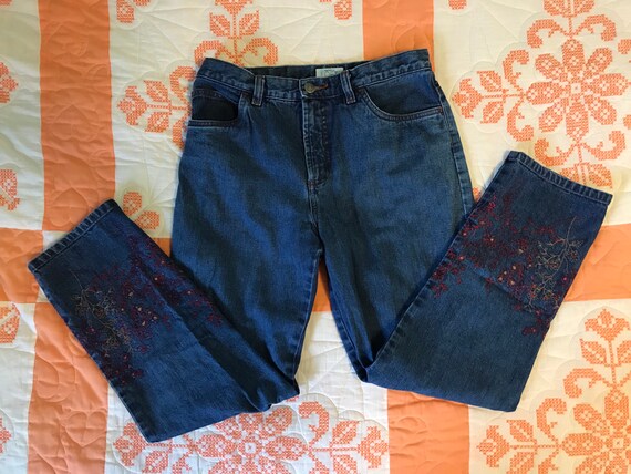 Vintage Loft Embroidered Cropped Jeans 