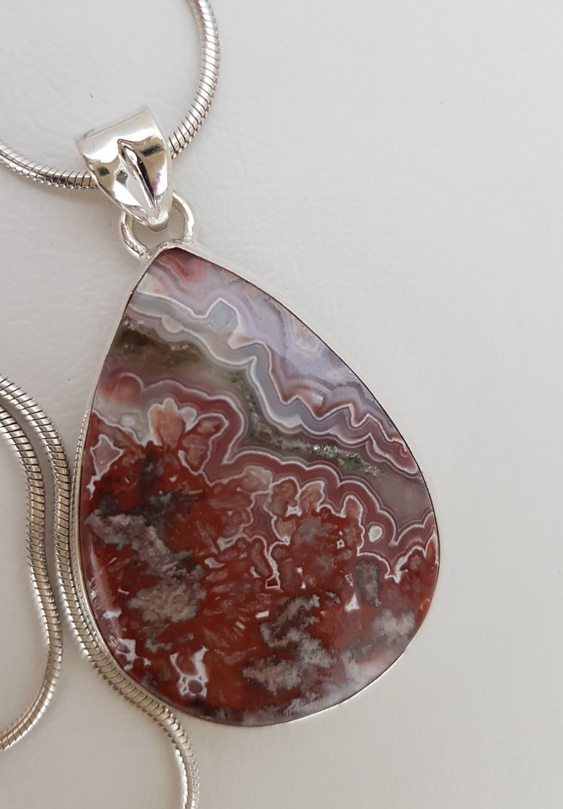Laguna Lace Agate pendant in sterling silver