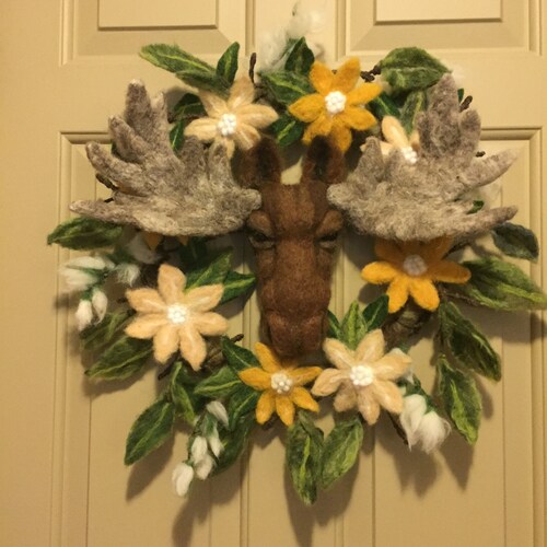 Moose Christmas Wreath 