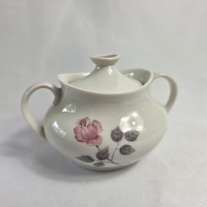 Royal Doulton Pillar Rose Sugar Bowl with Lid Pink Roses Gray Leaves