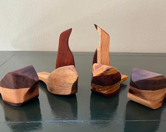 Pingüino decorativo de madera exótica hecho a mano, decoración de madera reciclada, pájaro de madera hecho a mano
