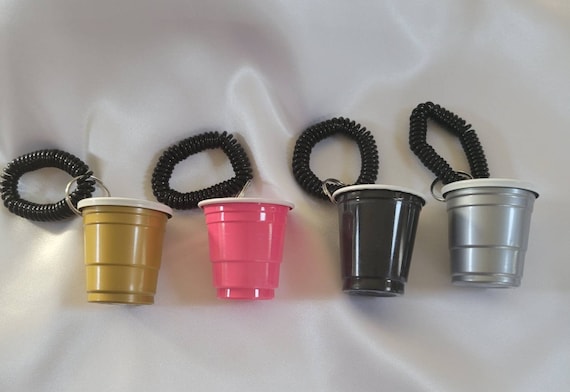 12 individuell gestaltbare/personalisierte Schnapsglas-Armbänder – 12 Einweg-Schnapsbecher als Handgelenkschnipsel