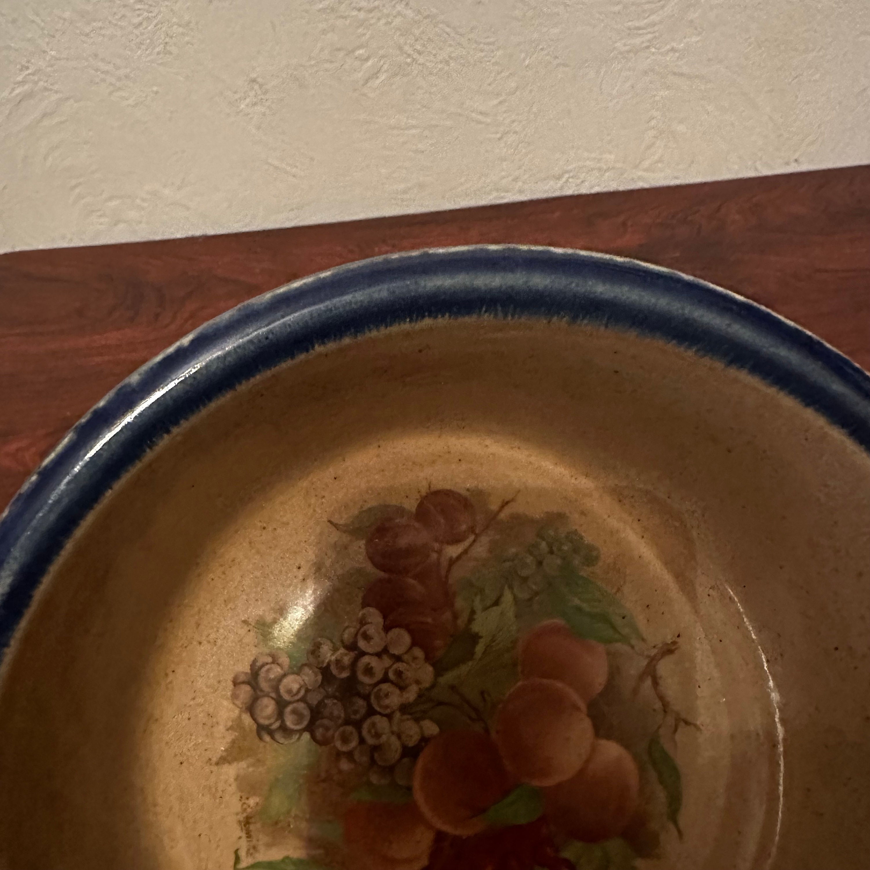 Beautiful Vintage Monroe Salt Works Pottery 8 1/2 Inch Vegetable