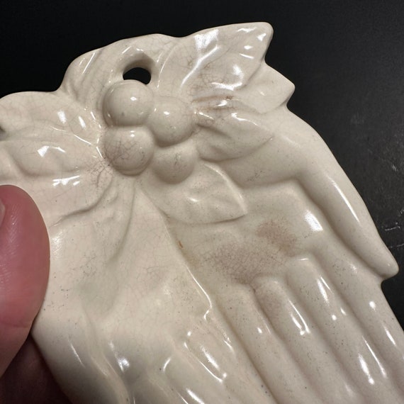 Vintage 1940’s McCoy Pottery White Open Hands Dis… - image 3