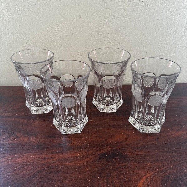 Vintage Set of 4 1970’s Fostoria Coin Dot Clear Glass 8 Ounce Drink Glasses/ Tumblers