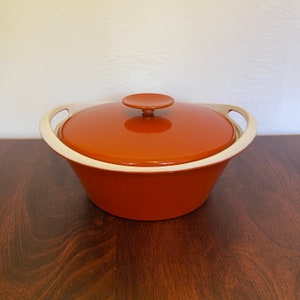 Vintage MCM Rare Copco Michael Lax Design Enamel and Cast iron Orange 2.5 QT Casserole Dish Dutch Oven with Button Lid / No Marks on Bottom