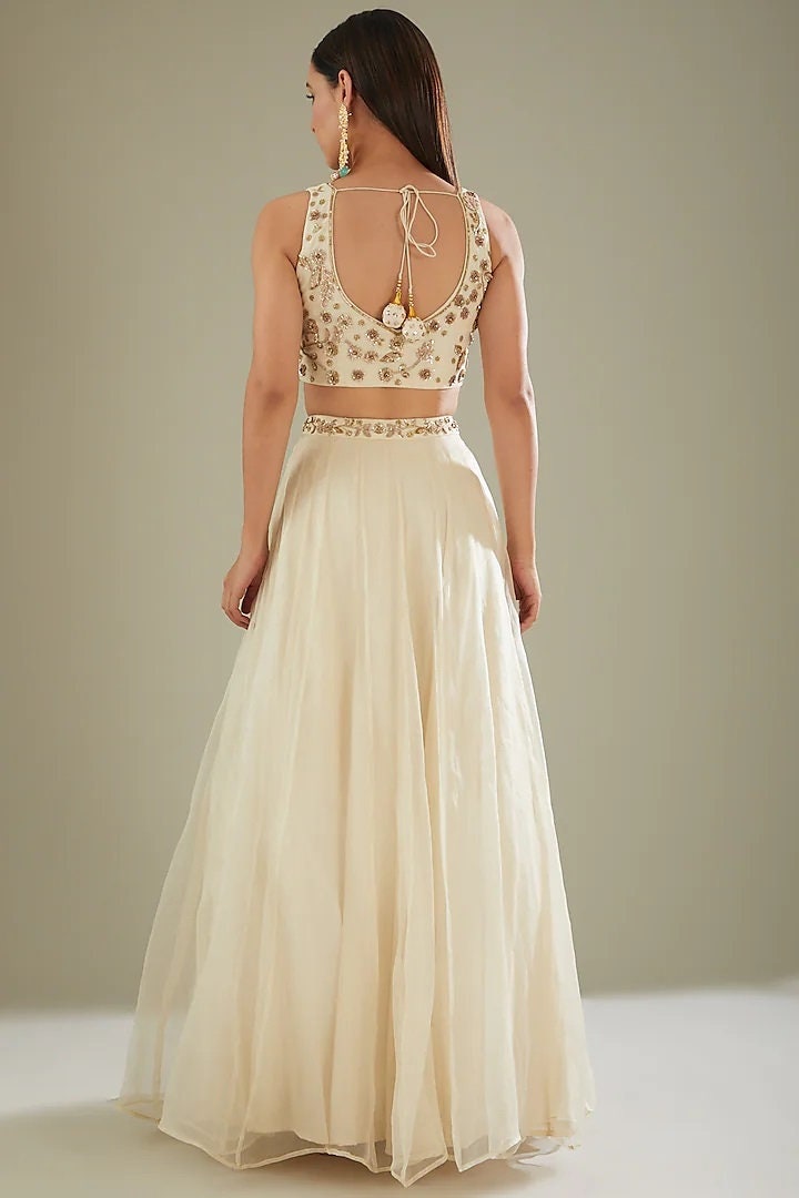 WHITE LEHENGA SET