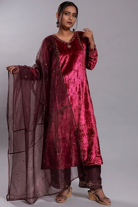 velvet dress design for wedding pakistani NEGAR