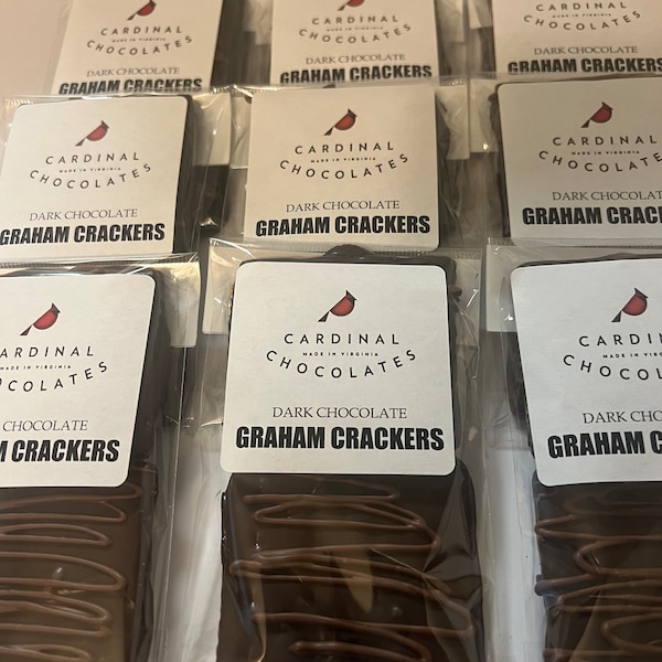 Chocolate Covered Graham Crackers 12 packs / 2 Graham square per bag. Milk or dark chocolate with drizzle. Total 24 Graham squares. Gift box