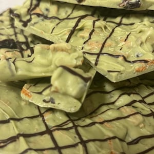 Matcha Cherry Crunch. Green Tea Matcha Cherries Graham Cracker Crunch