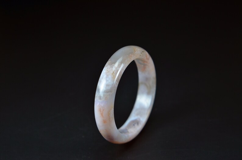 Sakura Agate Bangle Bracelet 58mm 20052016