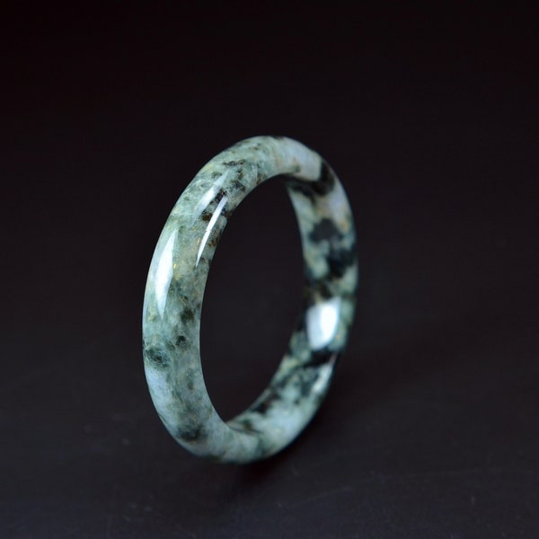 Grade A Burmese Jade Bangle 58mm 20052089 Clearance sale !