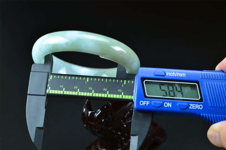 Real jadeite Grade A Burma jade stone bangle 58 mm 22022023