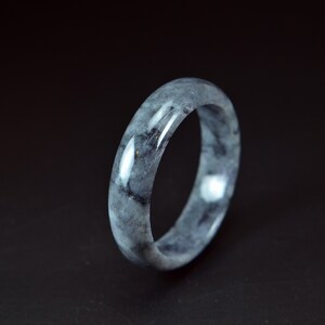 Moderne Round Black Jade Bangle 58mm 20052074
