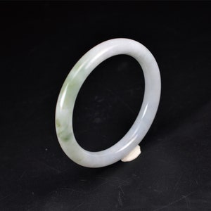 Weißes handgemachtes Natürliches Edelstein Rundes Jadeit Armband 58 mm 2138