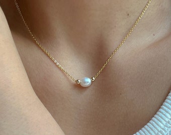 Freshwater Pearl Necklace, Minimalist Pearl Necklace, Beaded Necklace, Gold Pearl Necklace for Her, Bridesmaids Gift, Wedding Jewelry Gift