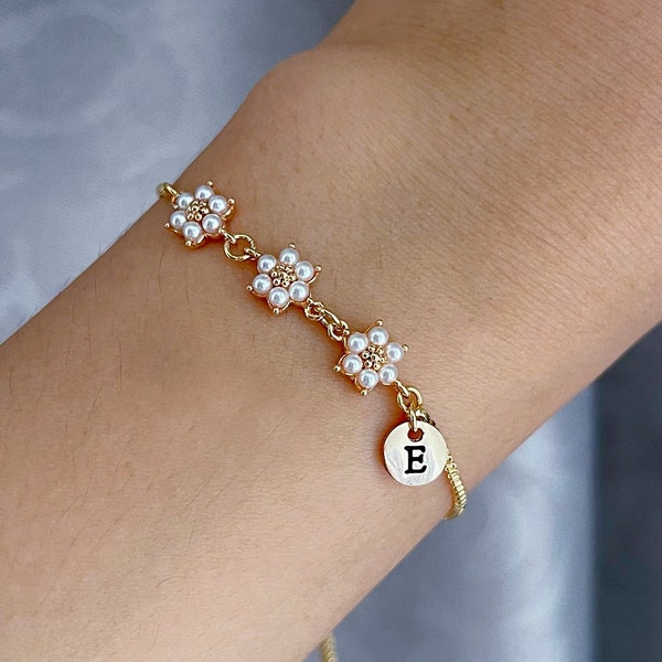 Pulsera personalizada para niña de las flores, regalo para dama de honor junior, mini pulsera de perlas con forma de flor, regalo para 2/3/4 amigas, regalo para hermana