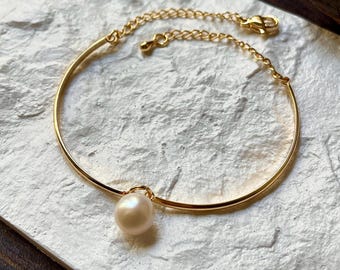 Hochzeit Perlenarmband, Minimalist Süßwasser Perlen Armband, Brautjungfer Armband, Bester Freund Geschenk, Geschenk für Mama, Brautjungfer Vorschlag