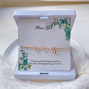 Personalized Flower girl Bracelet Gift, Junior Bridesmaid Gift, Mini Pearl Flower Bracelet, 2/3/4 Friendship best friends gift, Sister Gift image 7