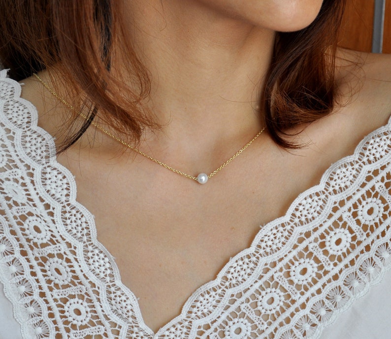 Wedding Pearl Necklace Dainty Pearl Necklace Best Friend Necklace Gold Necklace Bridesmaids Necklace Wedding Jewelry Pearl Jewelry