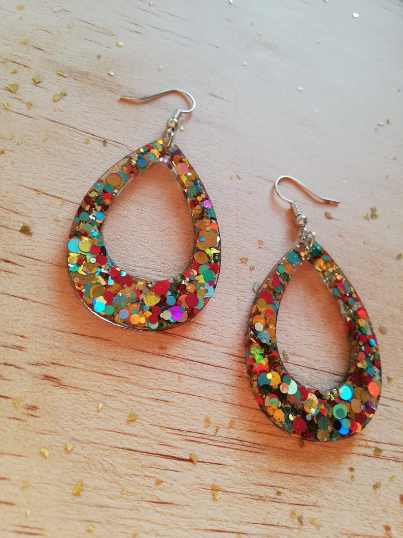 Boucles d'oreilles résine à paillettes Tutti Frutti image 4