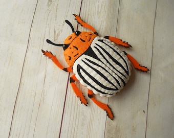 Realistic Colorado potato beetle from felt Kids learn felted bugs Plush beetle toy - young naturalist gift Realistic Colorado beetle toy